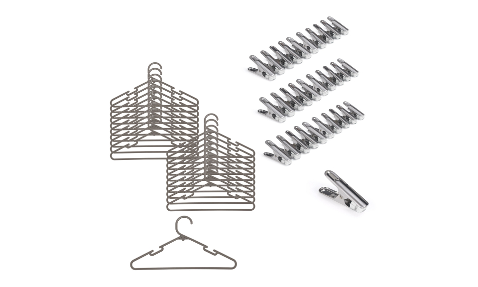 Lot de 20 cintres + 30 pinces Lot de 20 cintres + 30 pinces