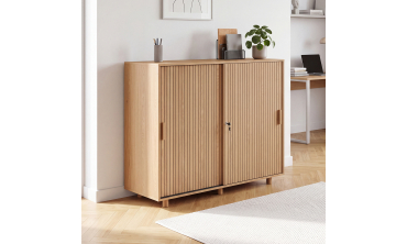Armoire basse de bureau Faustine 2 portes effet lattes