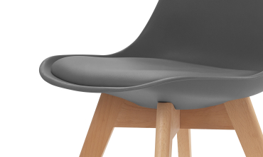 Chaises Suedia assise gris foncé et pieds bois - lot de 2